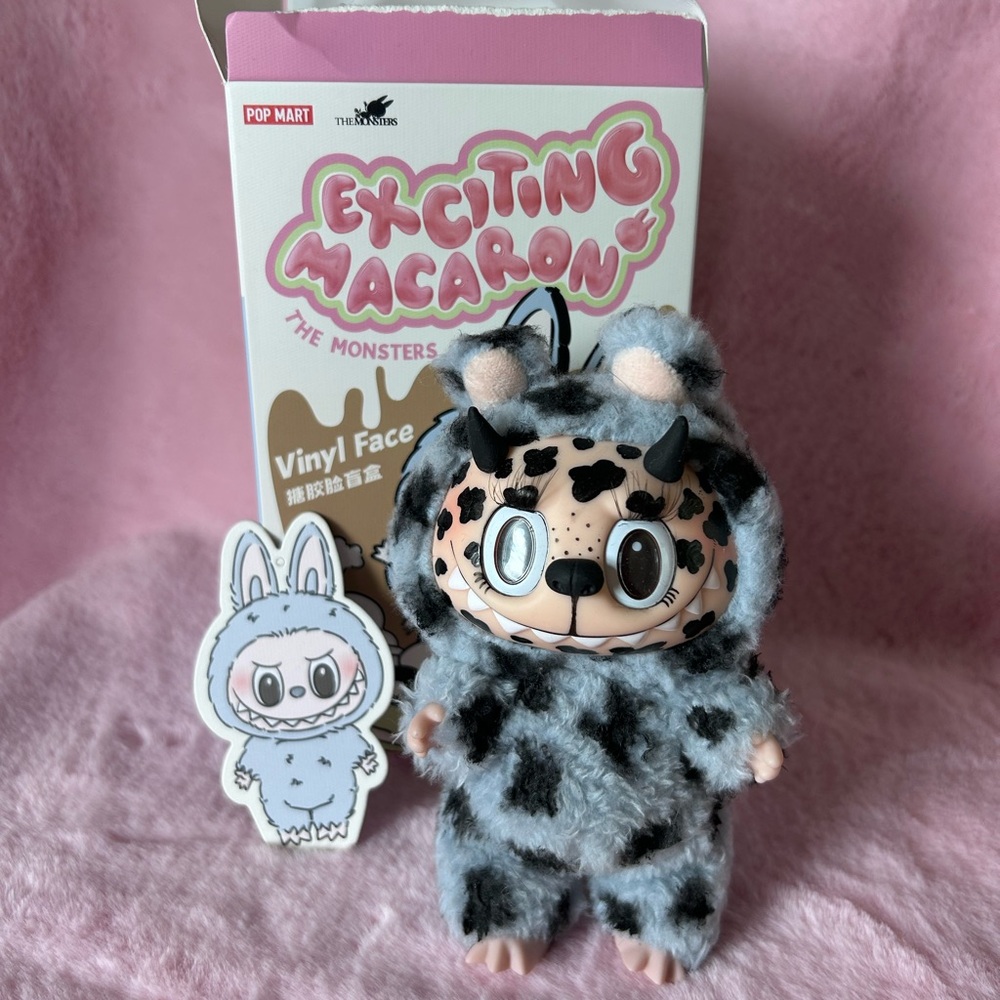 Custom LaMOOMOO POP mart Exciting Macaron labubu Vinyl Figure
